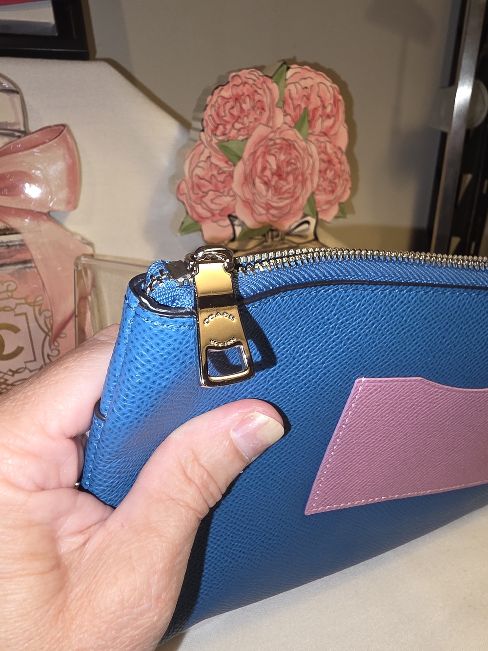 COACH Blue & Pink Leather Zip Pouch - Picture 5 of 7